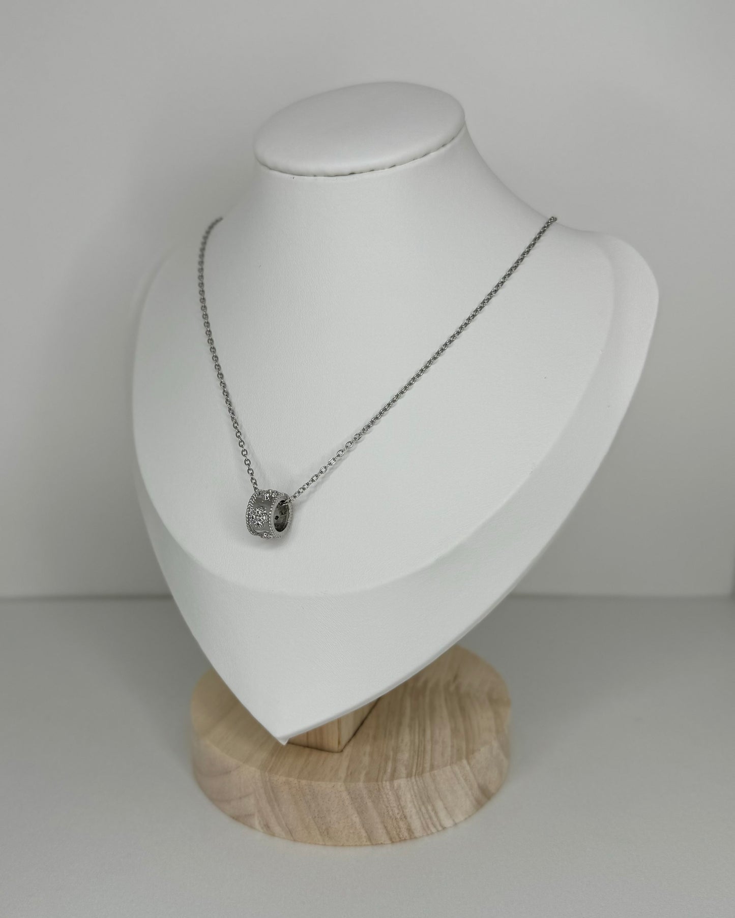 Clover necklace