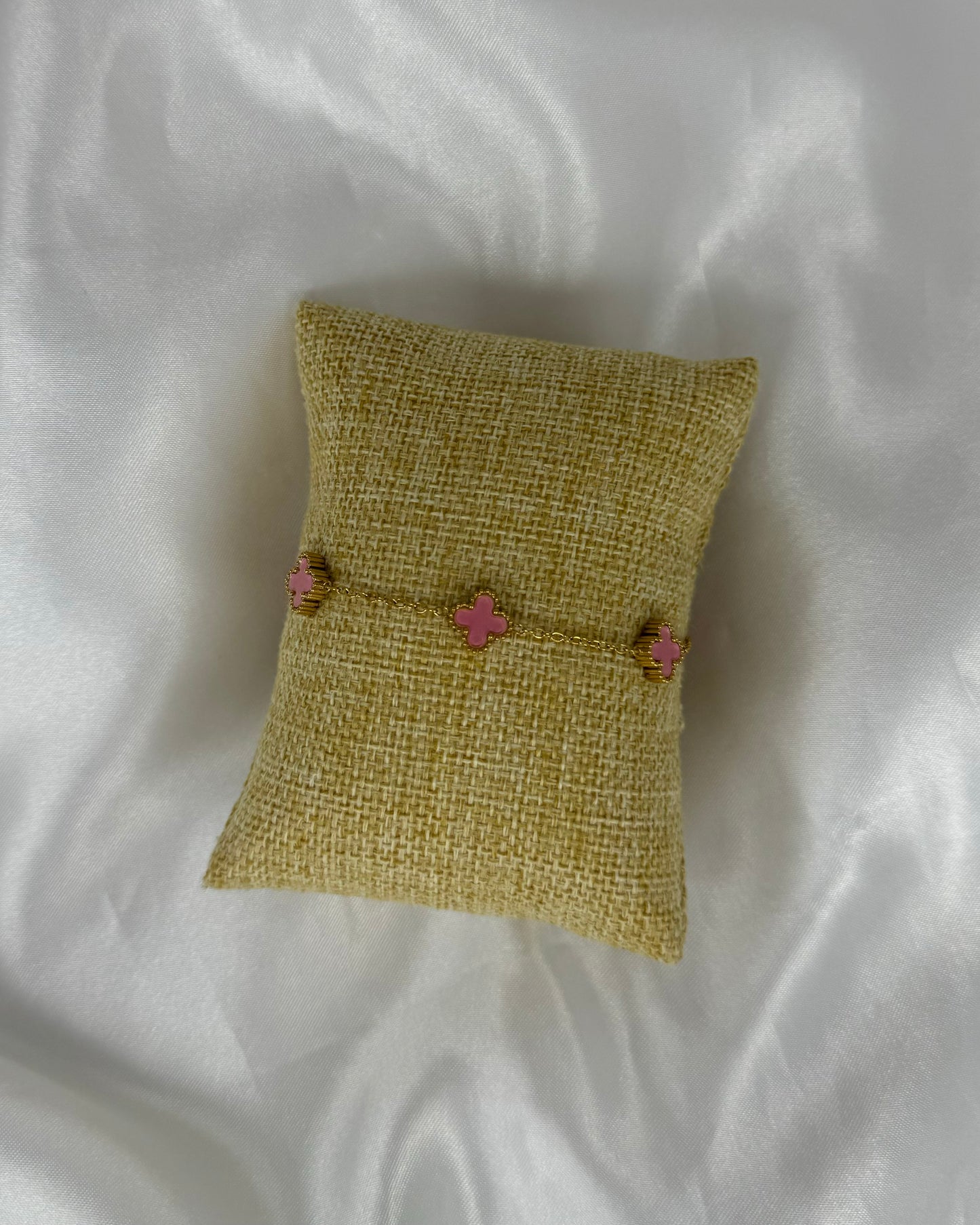 Clover bracelet