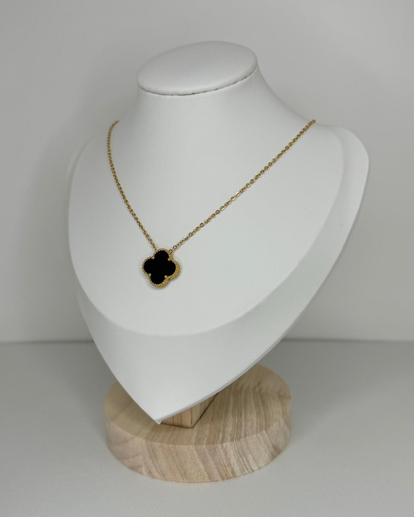 Clover necklace
