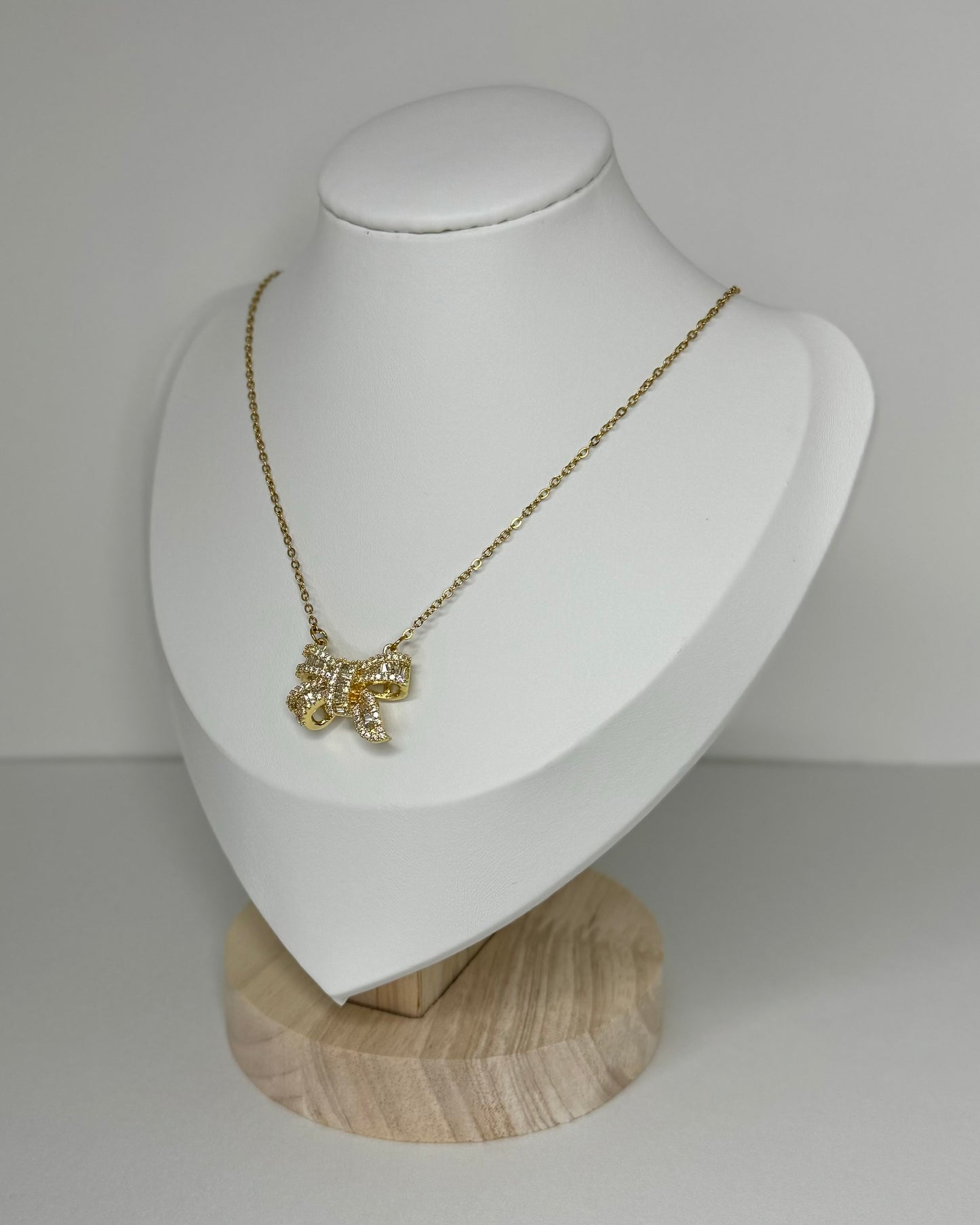Coquette necklace