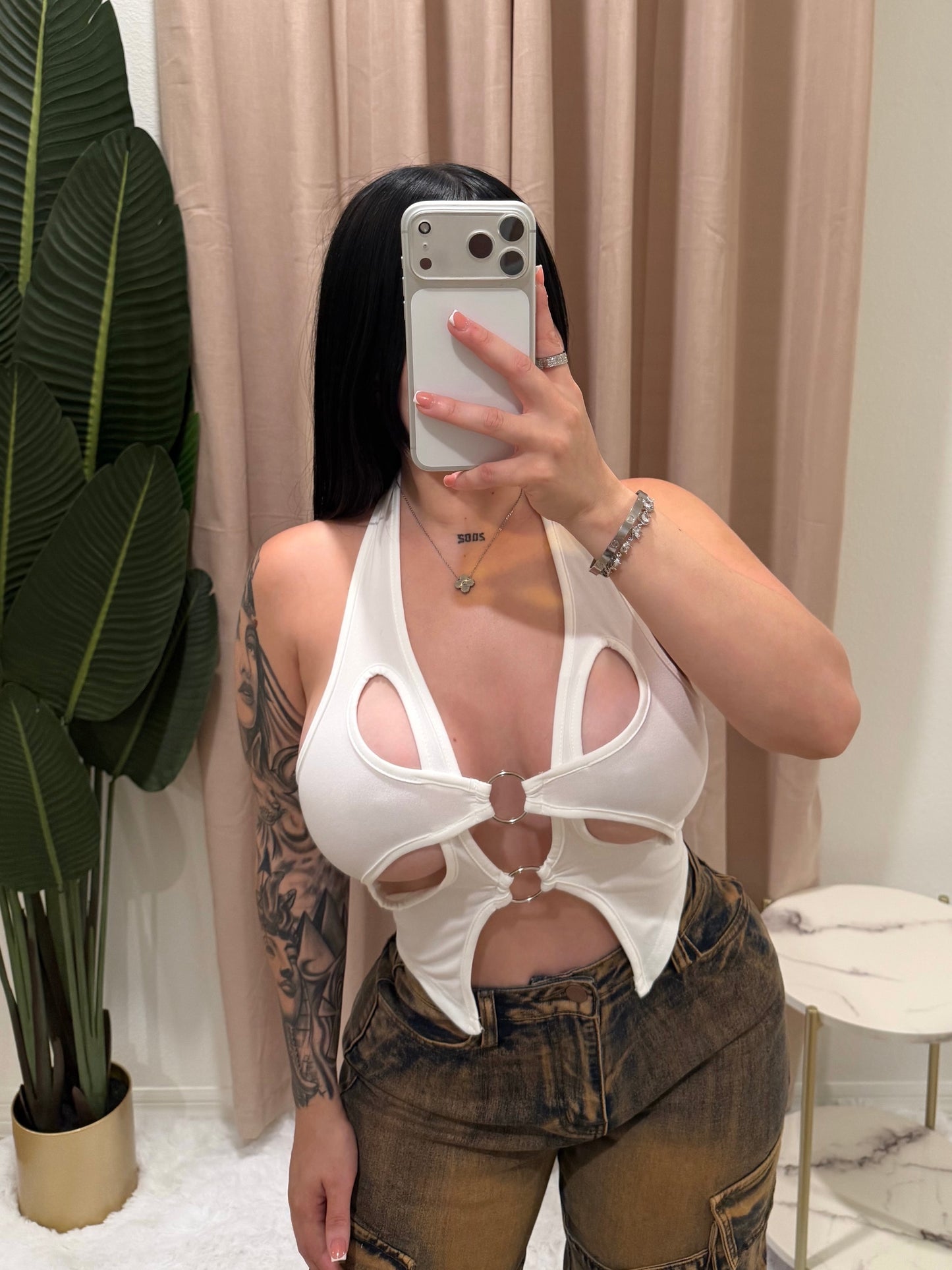 Off white top
