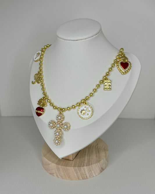 Multicharms necklace