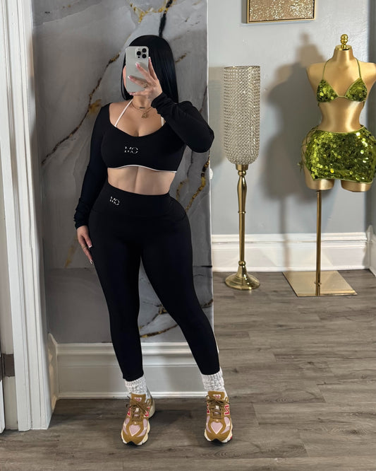 Black & white set