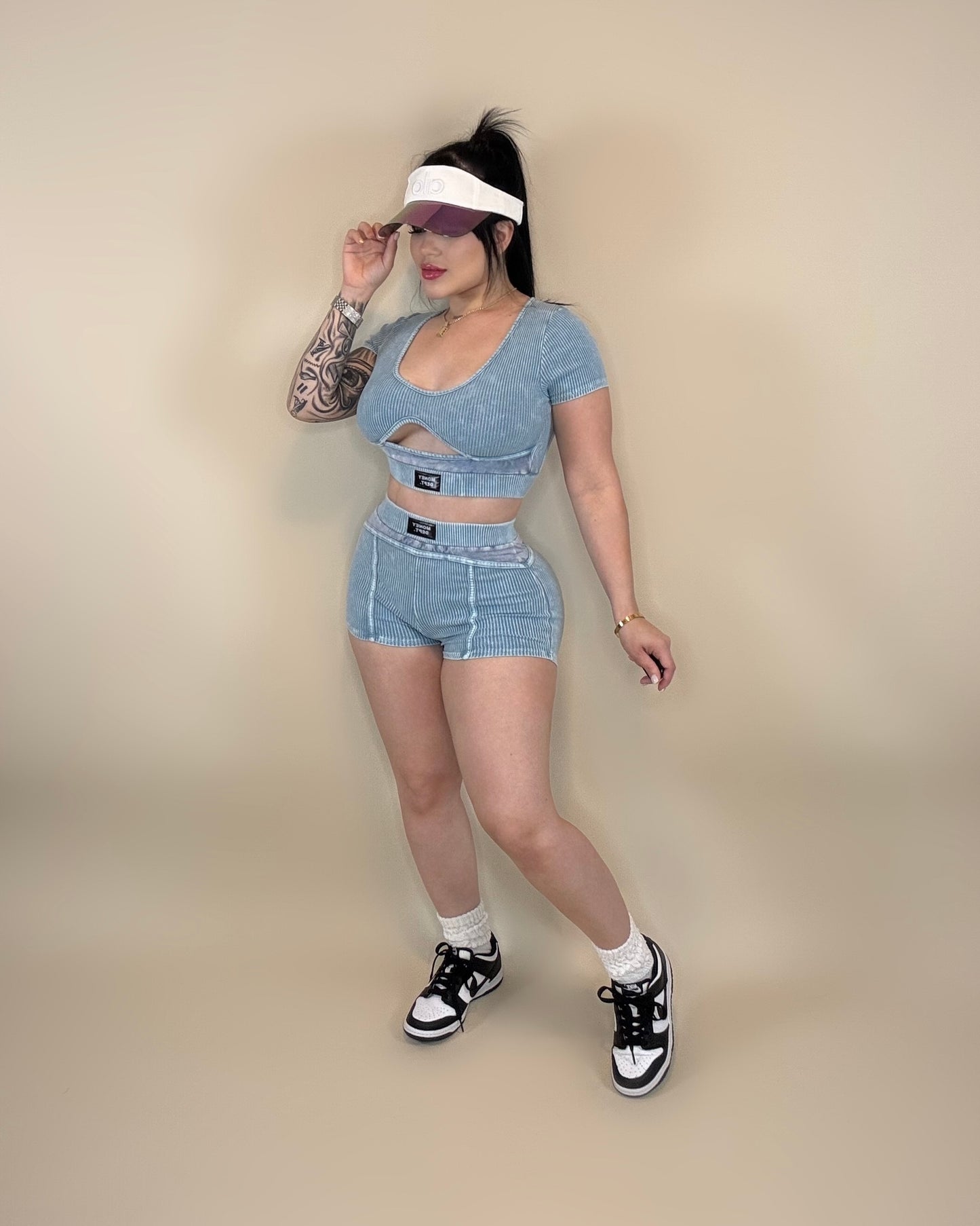 Mixed out set (mineral)