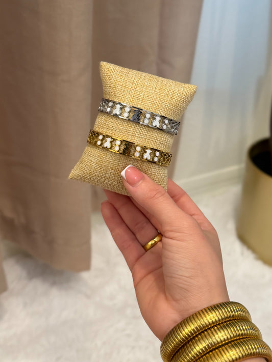 T*us bangle